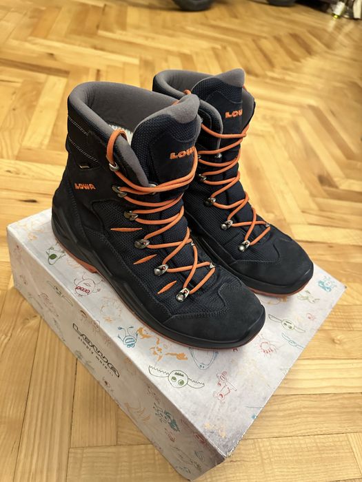 Зимни боти LOWA