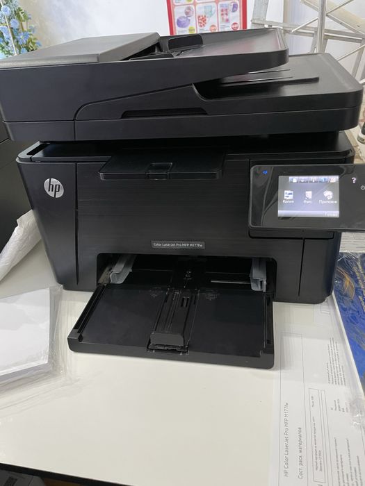 Продается принтер,Принтер цветной,Принтер Лазерный,МФУ