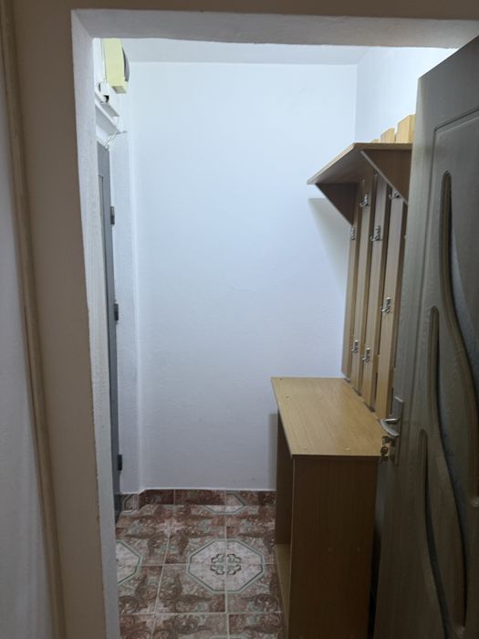 Vand apartament 2 camere