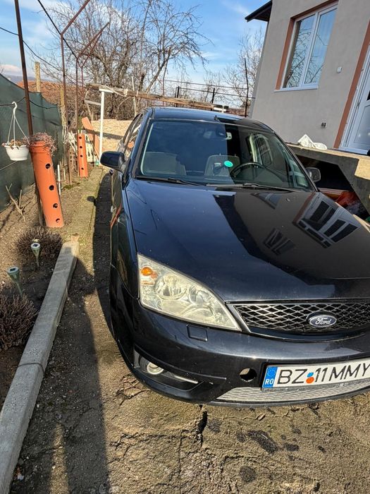 Vând Ford mondeo 2006