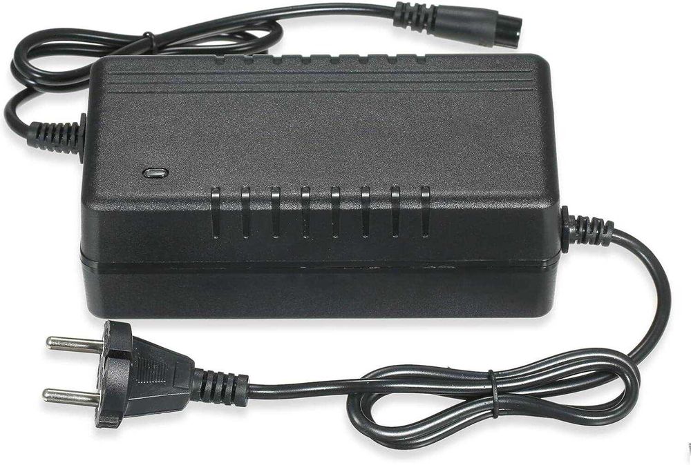 Incarcator rapid 36V 2A pentru baterii Lithium-Ion 42V – mufa GX16 cu