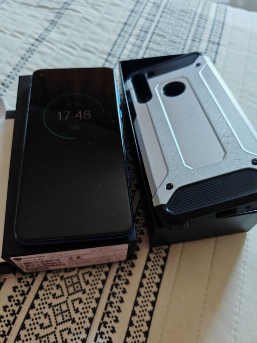 Motorola g8 -Ram 4gb / 64Gb