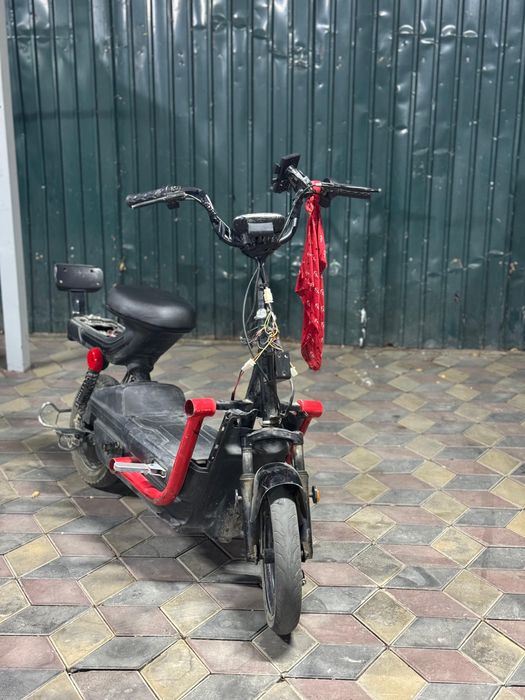 Продам танк срочно скутер