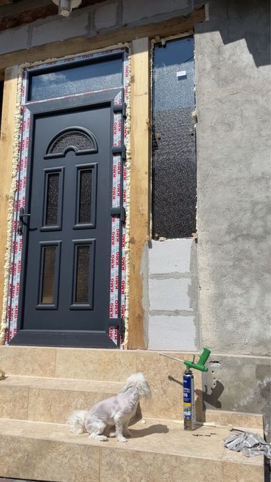 Vând geamuri și uși de termopan noi și second hand