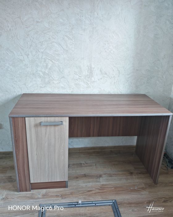 Продам Шкаф+ стол