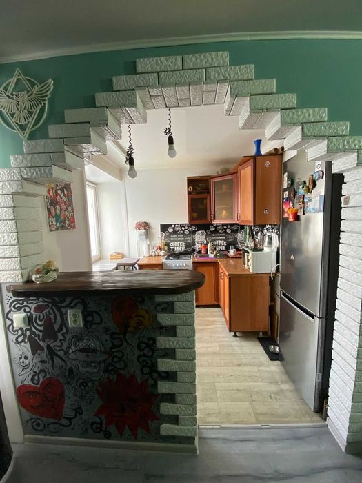 продам 1 ком квартиру УЮТ