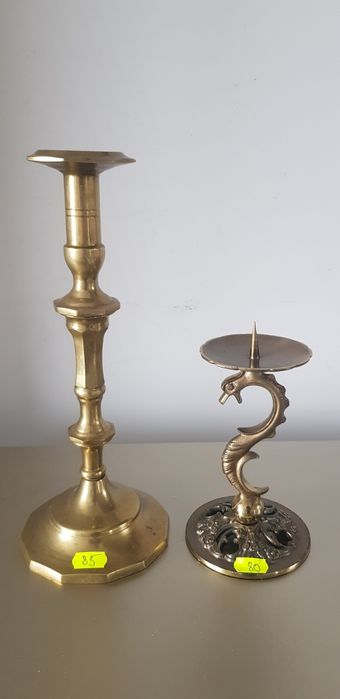 Sfeșnic vechi din bronz cu trei și  cinci brațe