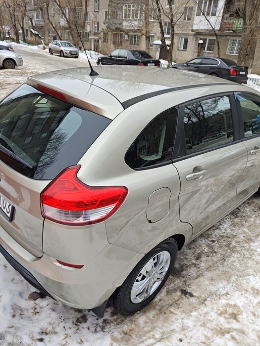 Продам Lada X-Ray