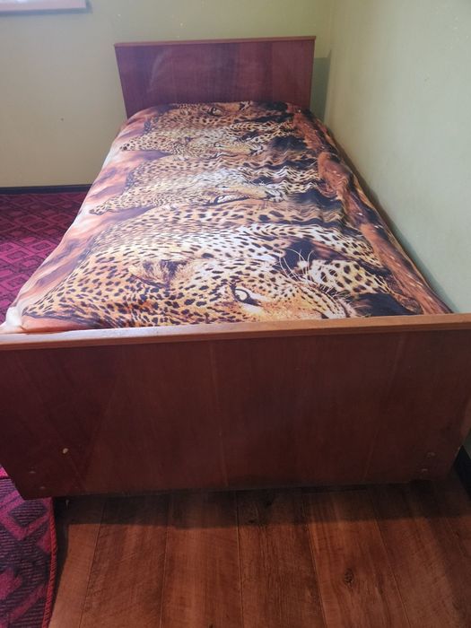 Диван 1 спальни, с матрасом