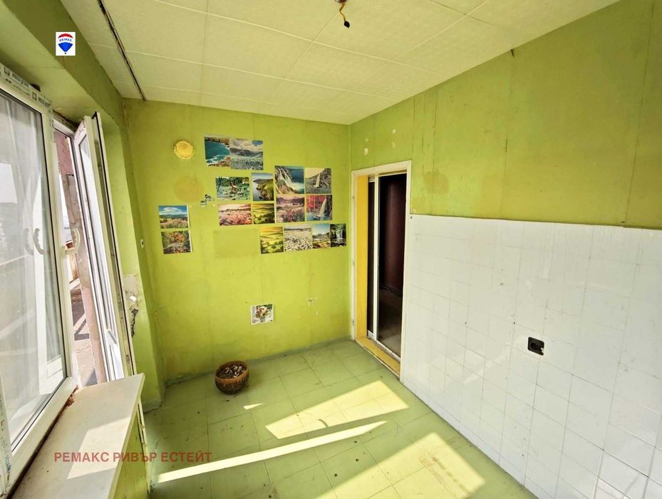 Двустаен апартамент  за ремонт кв. ЦЮР, гр. Русе