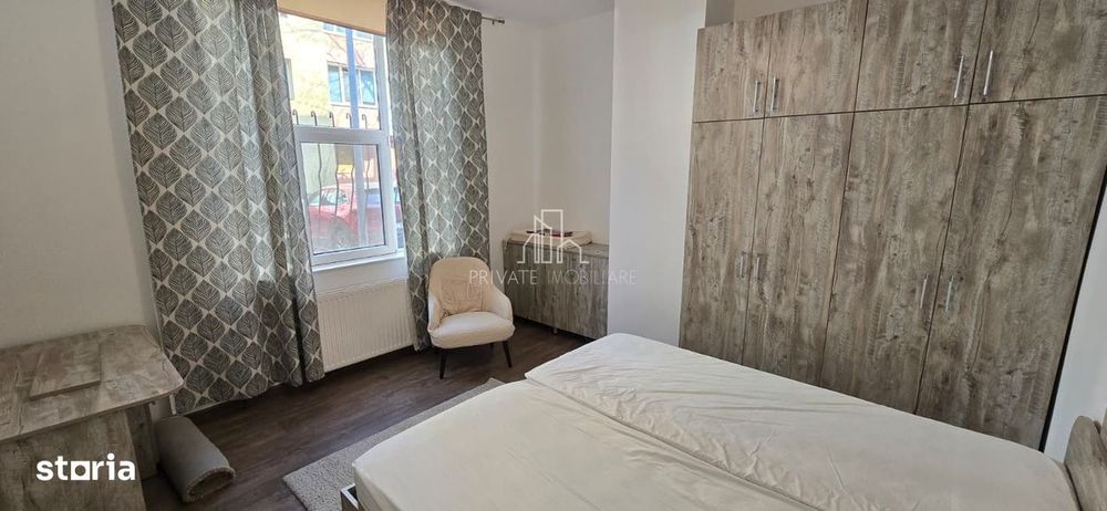 Apartament 3 Camere De Inchiriat cu Parcare, Zona 7 Noiembrie