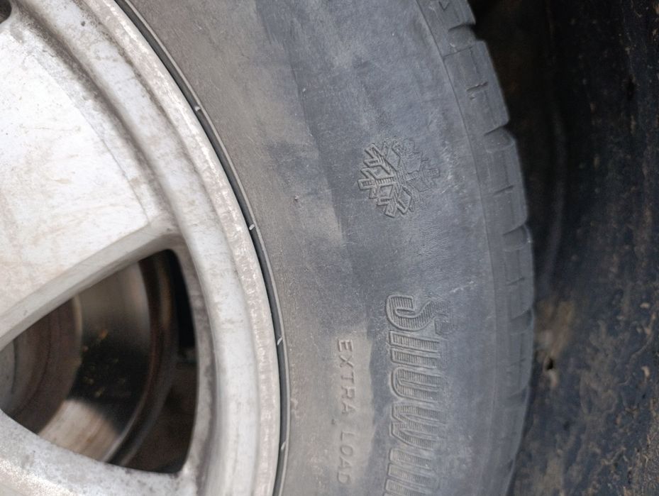 Продам резину зимнюю