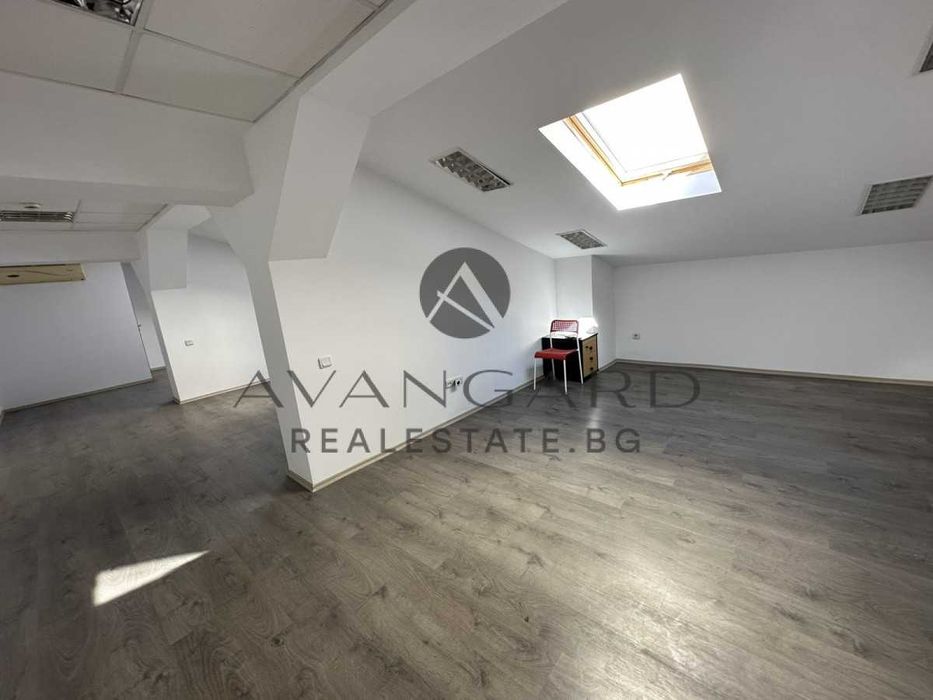 Продава се Офис в Пловдив, Център - 118 кв.м за 510 €/кв.м - Снимка #1