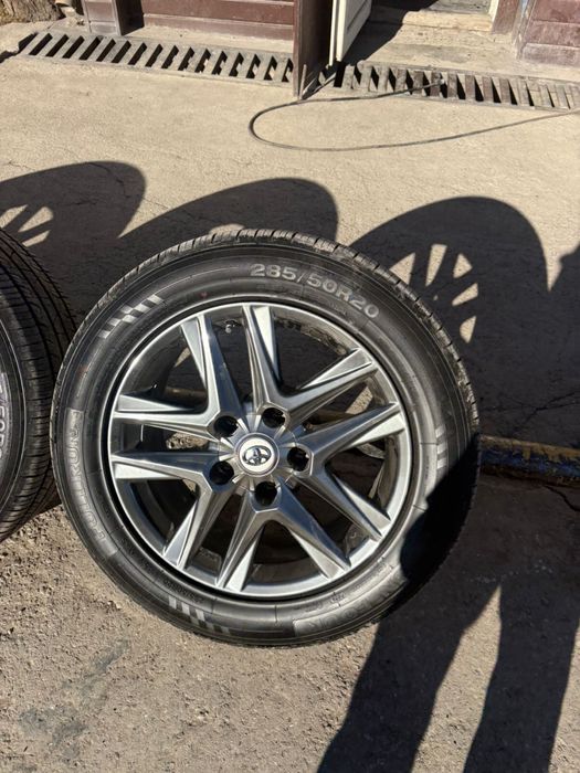 Продам диски lexus toyota