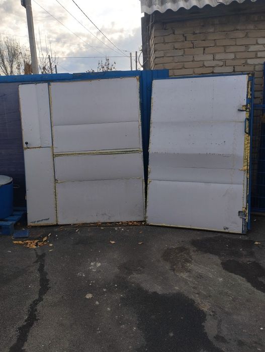 Ворота гаражные бу
