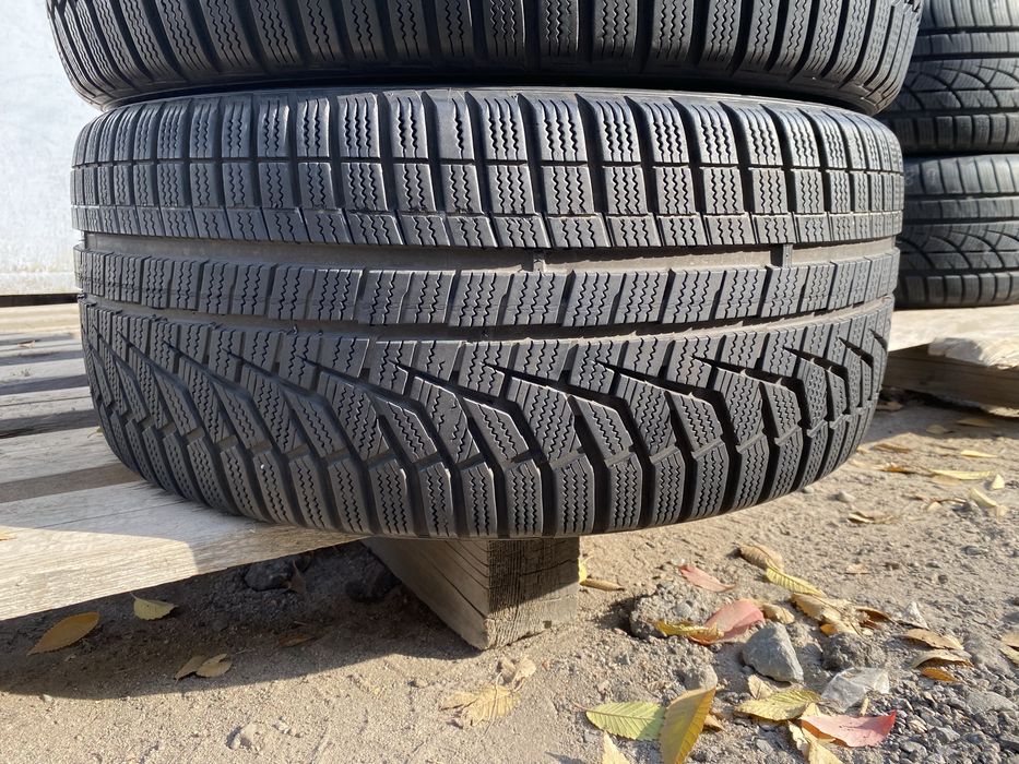 Шины 245/45/17 комплект бу ханкок