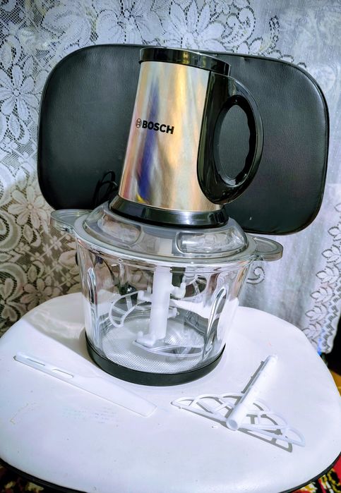 Блендер фирменный новый BOSCH 3.8 литра