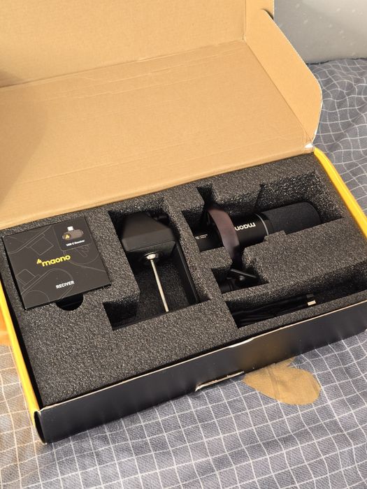 Продам микрофон maono pd200w