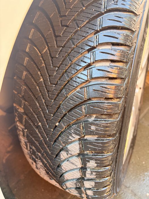 Vand 4 jante Vw+ 4 anvelope r16