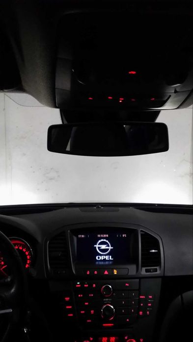 Opel Insignia 2.0 Turbo (Бензин), 2009 г., заводски Sport пакет.