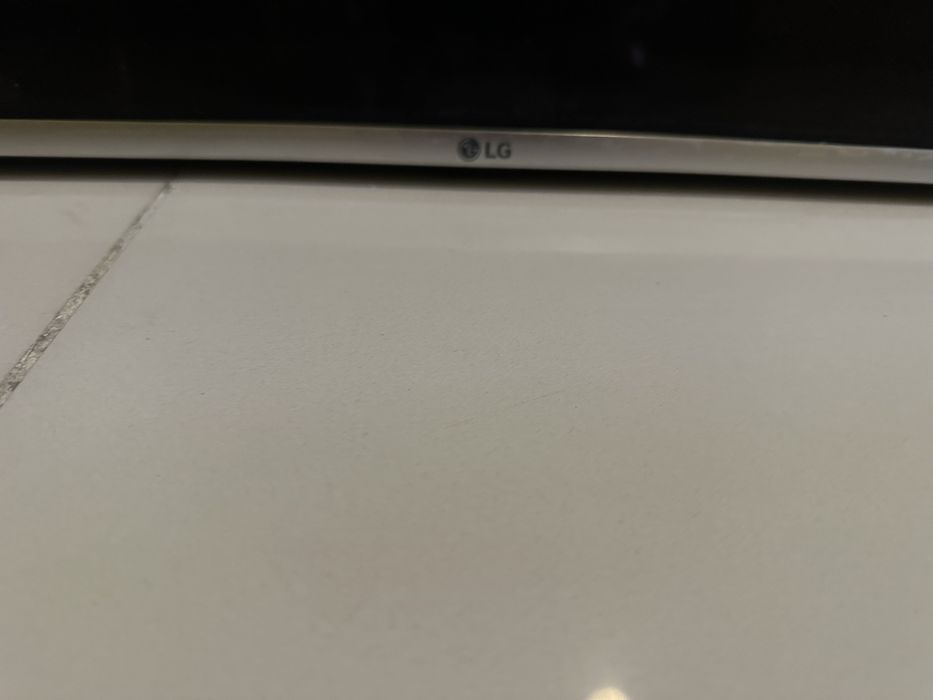 Телевизор LG на запчасти