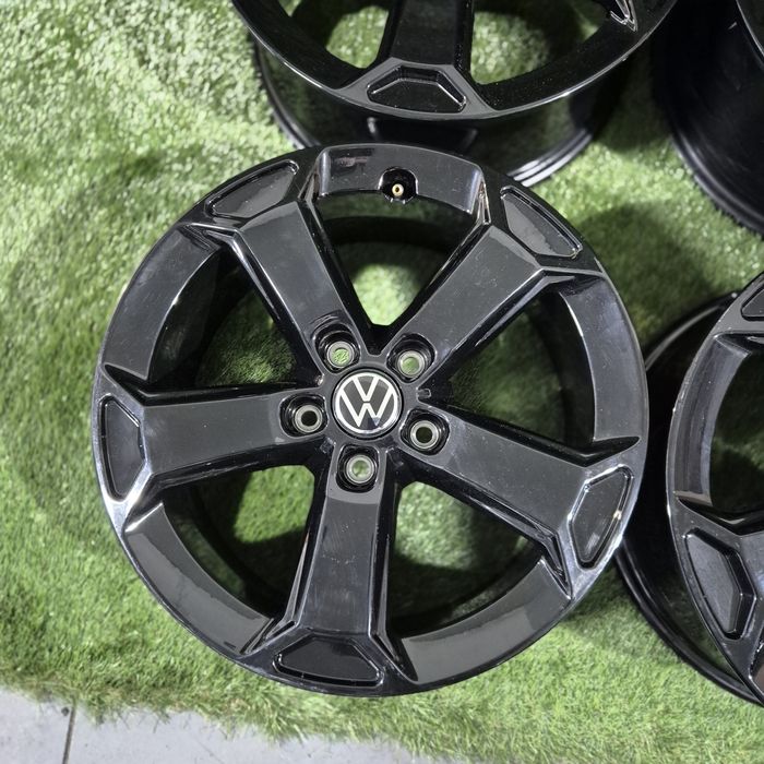 Jante Noi R 17 5x112 Golf,  Passat, Tiguan, Sharan, Caddy