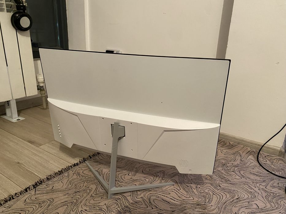 Монитор na 100 гц