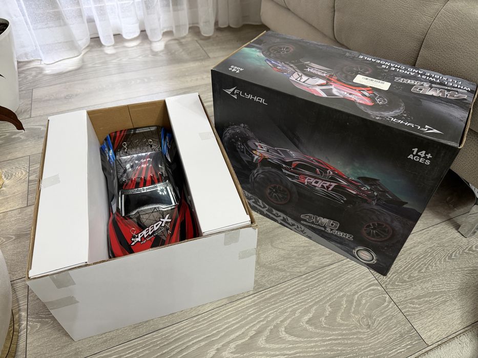 Automodel RTR 4x4  clasa 1:10