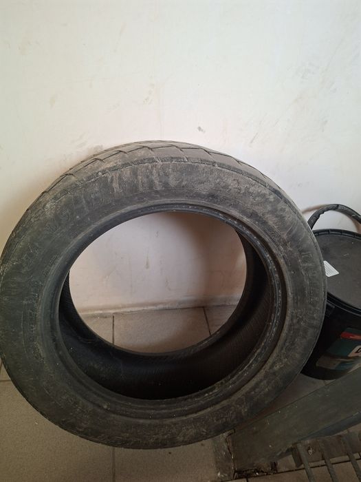 Продам шину 225/55/R17 бу