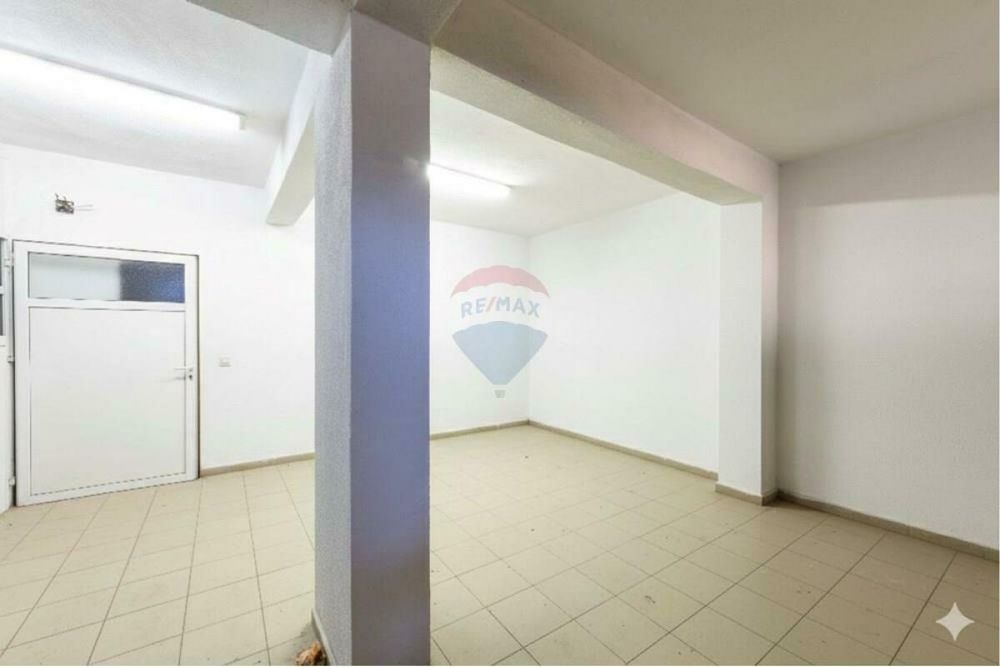 Търговски обект в гр.Петрич