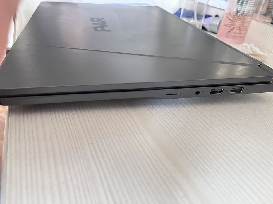 Продам ноутбук игровой