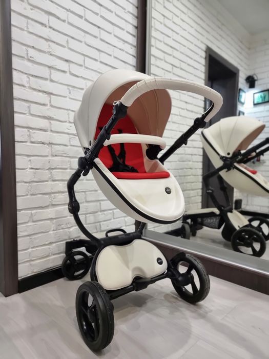 Продам коляску Mima xari