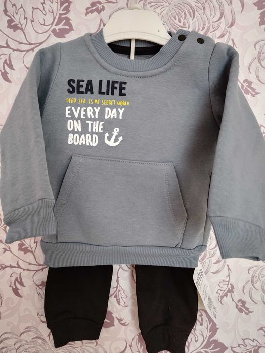 Продам детские вещи