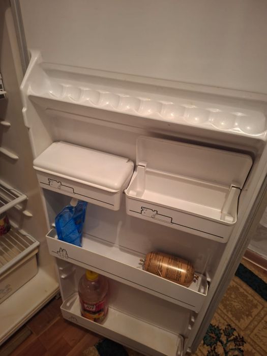 Продам холодильник