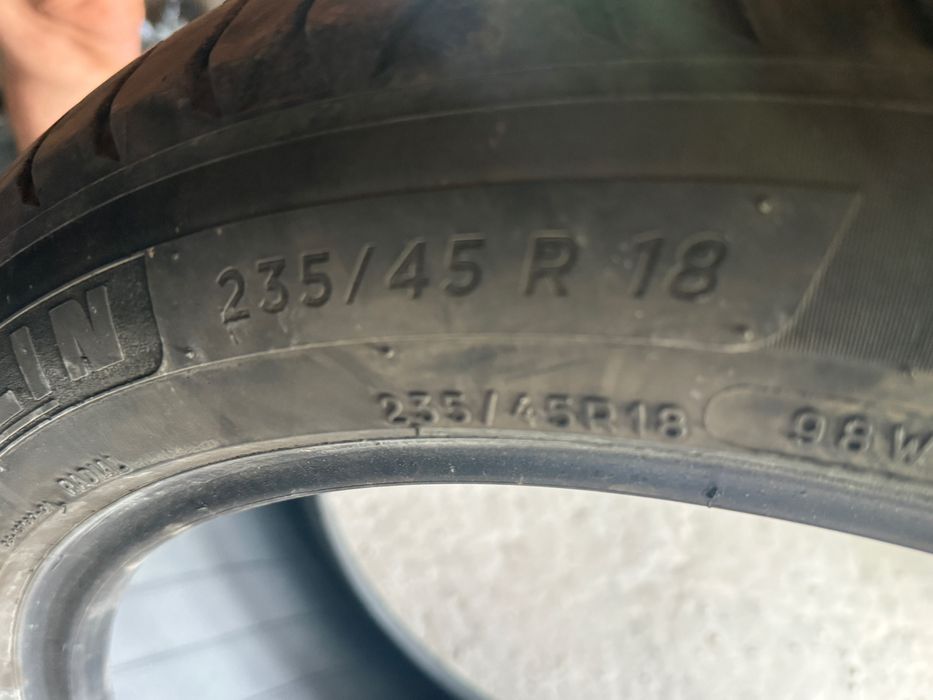 4бр. Летни гуми Michelin Primacy 4 235/45 R18 98W XL VOL – ДОТ 2020 (4.5мм)