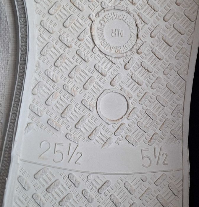 Дамски обувки от плат