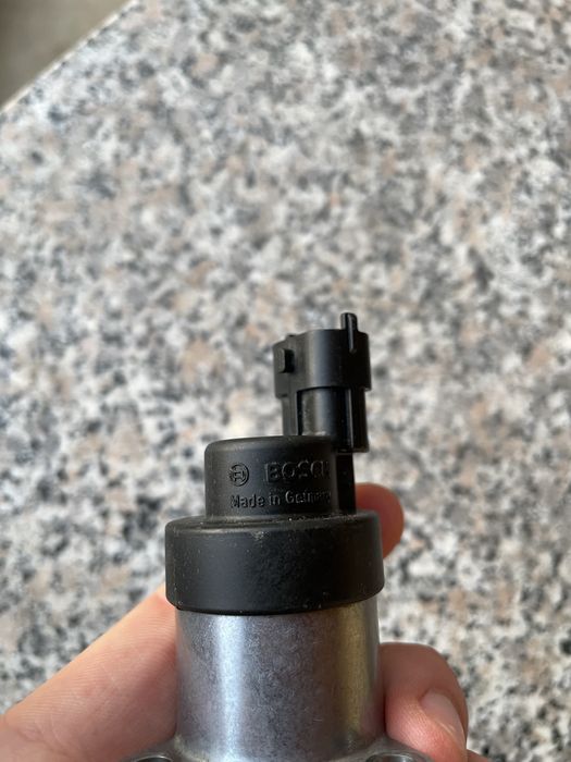 Regulator presiune Bosch Opel Vivaro Renaul Traffic