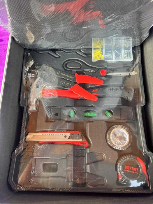 Набор инструментов 187 штук в кейсе