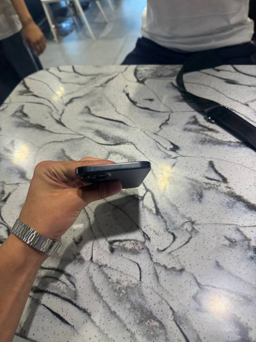 Iphone 15 plus srochna