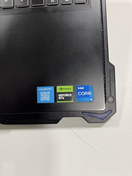 Gigabyte G6 MF срочно