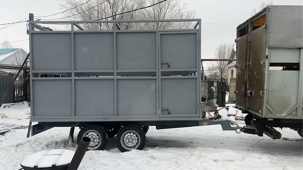 Скотовоз с прицепом