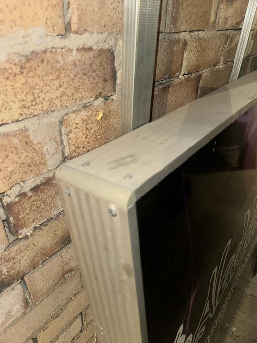 Лайтбокс вывеска