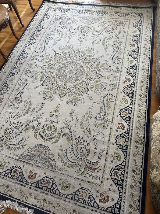 Продам ковер