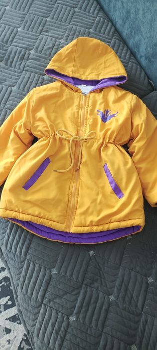 Весенняя курточка на девочку