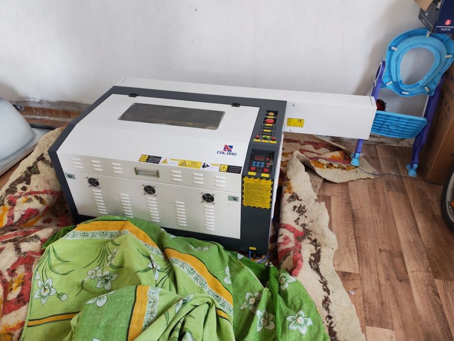 Лазерный гравировальный станок калидад