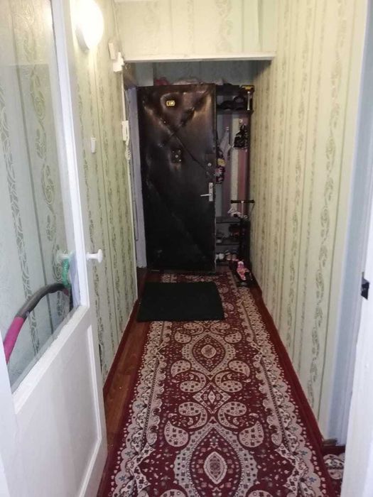 Продаётся 1-комнатная квартира. Этаж: 4 из 5. ул. МОЛДАГУЛОВА