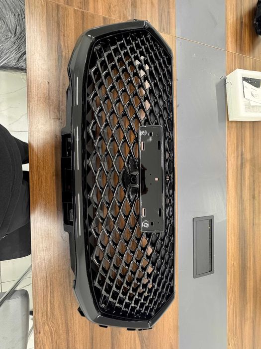 Haval H6 решетка радиатора черный