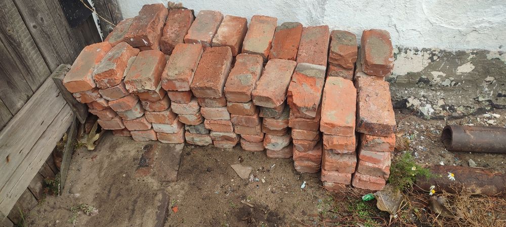 Кирпич красный б/у