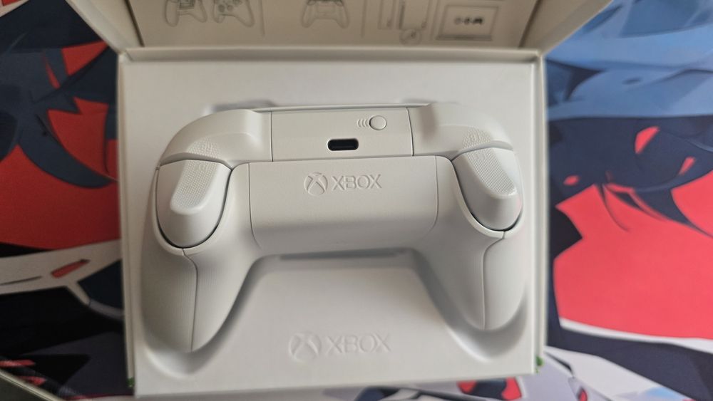 НОВ Xbox Controller Robot White