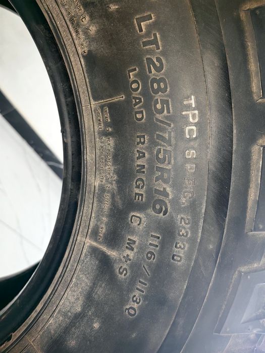 Продам шину Bridgestone Deuler AT